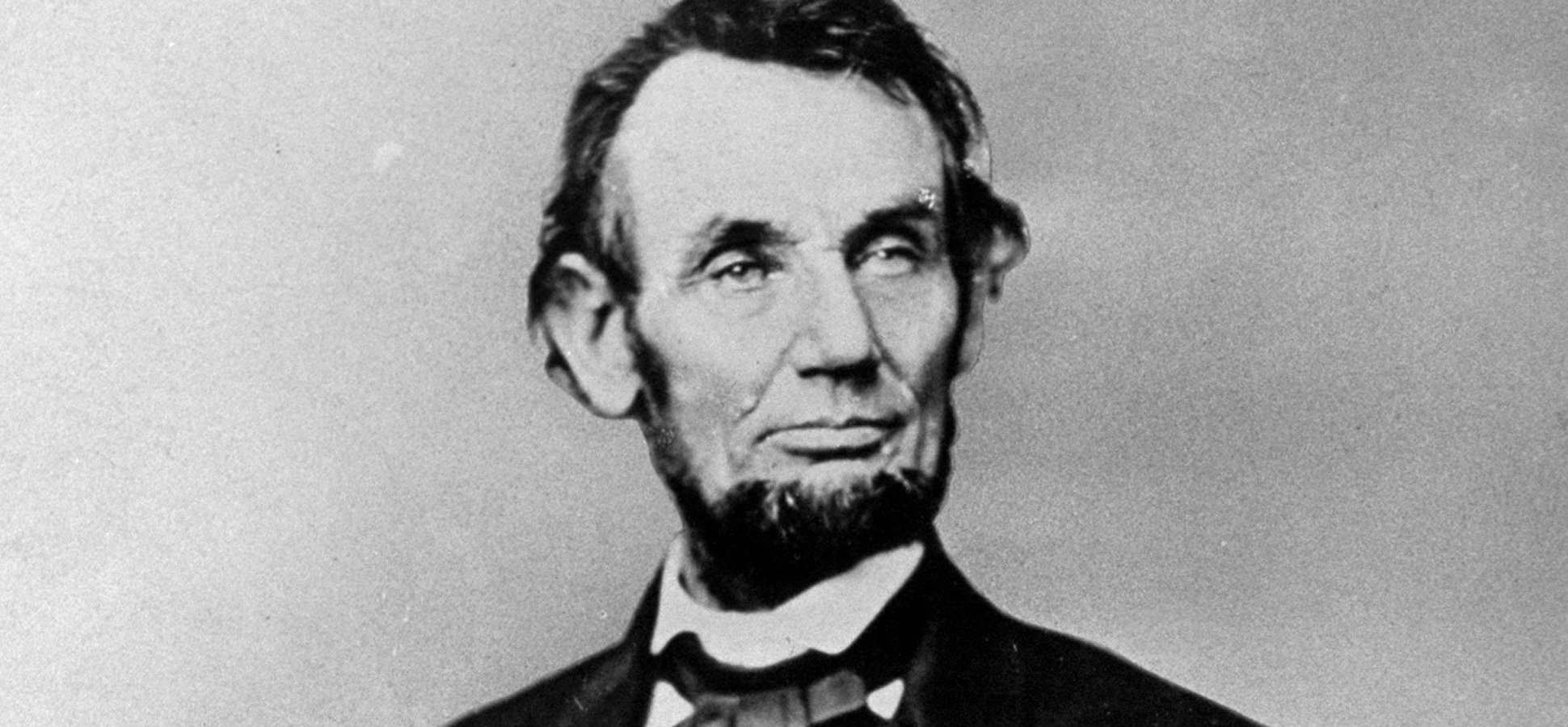 abraham-lincoln-1940x900_33944